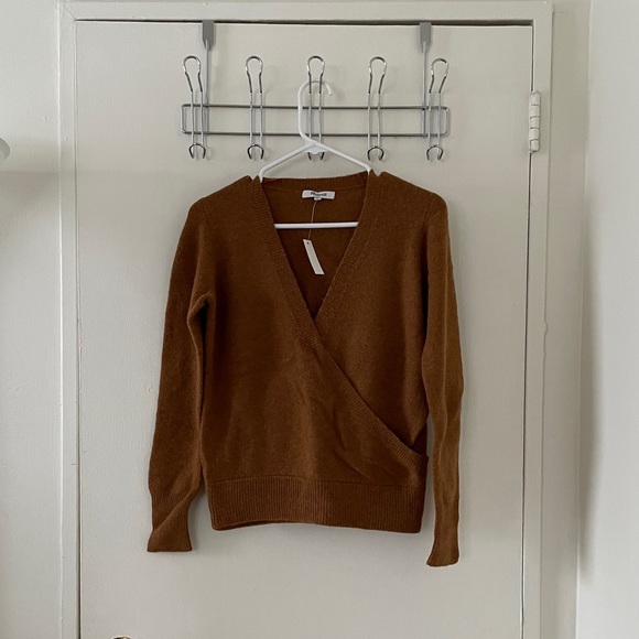 Madewell Sweaters - NWT Madewell Camel Wrap-Front Pullover Sweater in Coziest Yarn